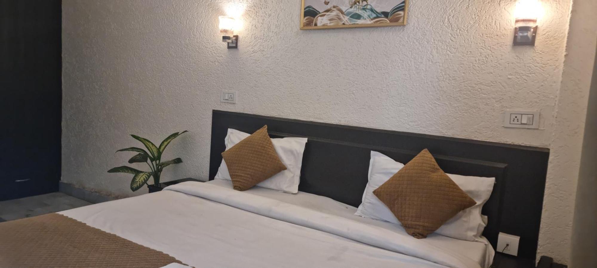 Around Stays-Prana Wellness Resort Ришикеш Экстерьер фото