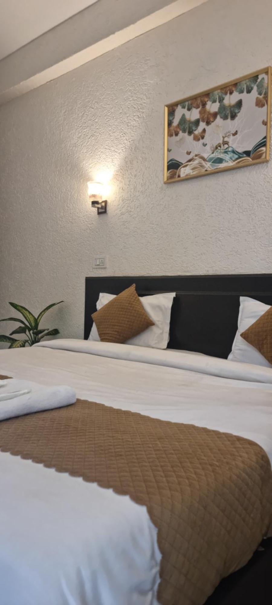 Around Stays-Prana Wellness Resort Ришикеш Экстерьер фото