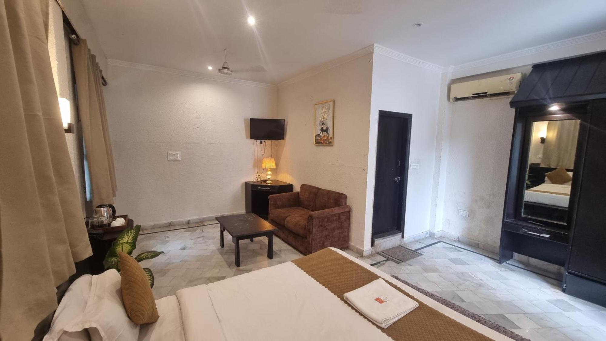 Around Stays-Prana Wellness Resort Ришикеш Экстерьер фото