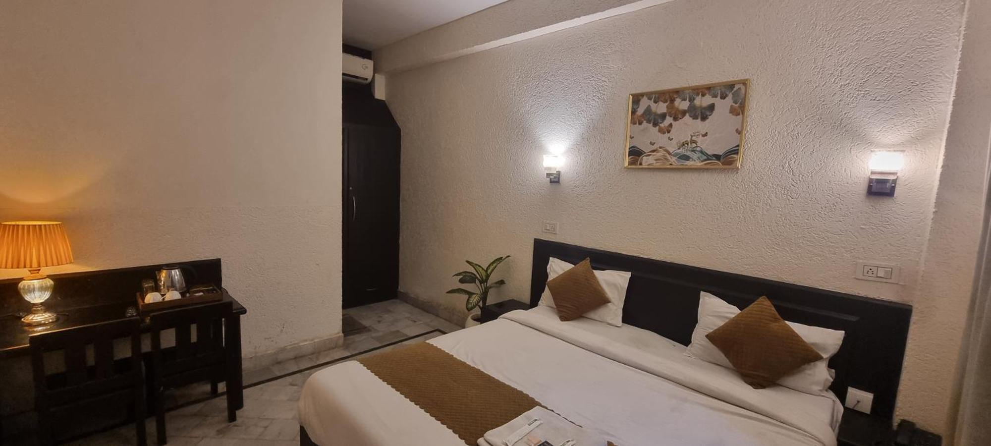 Around Stays-Prana Wellness Resort Ришикеш Экстерьер фото