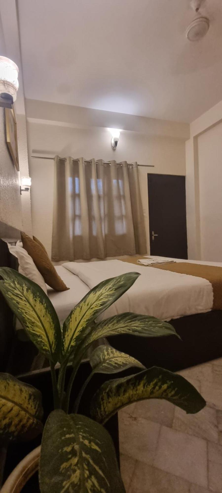 Around Stays-Prana Wellness Resort Ришикеш Экстерьер фото