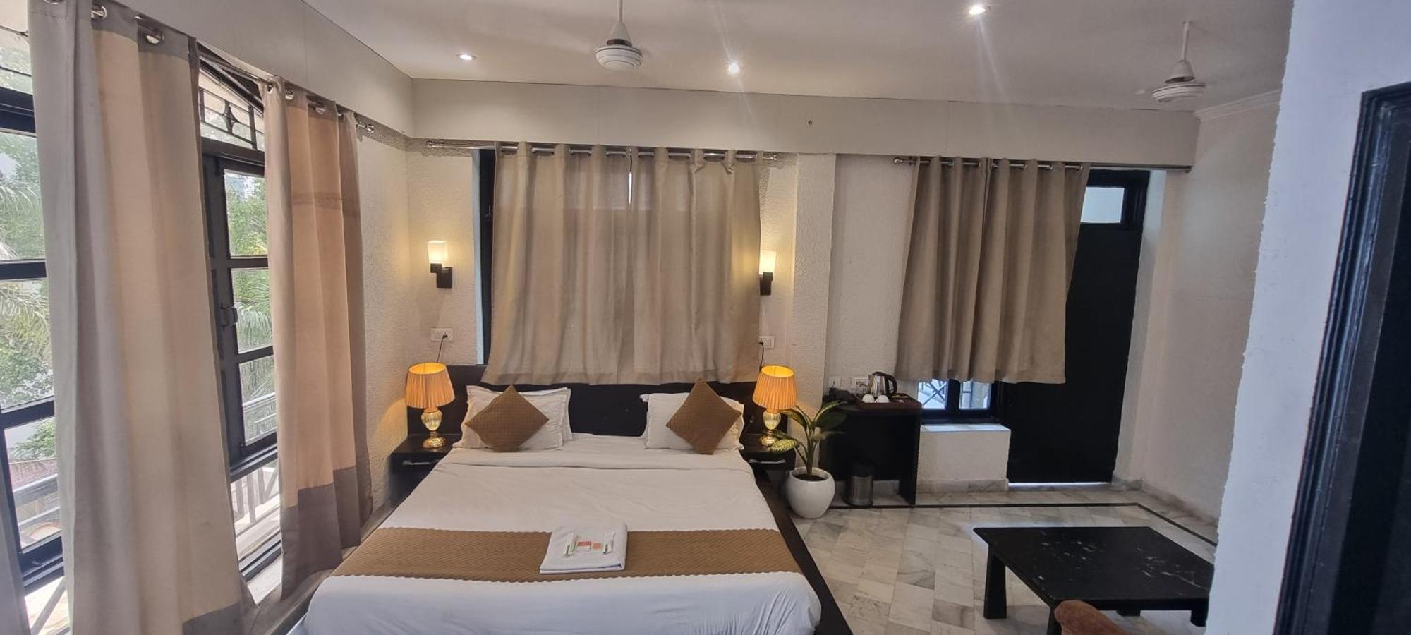 Around Stays-Prana Wellness Resort Ришикеш Экстерьер фото