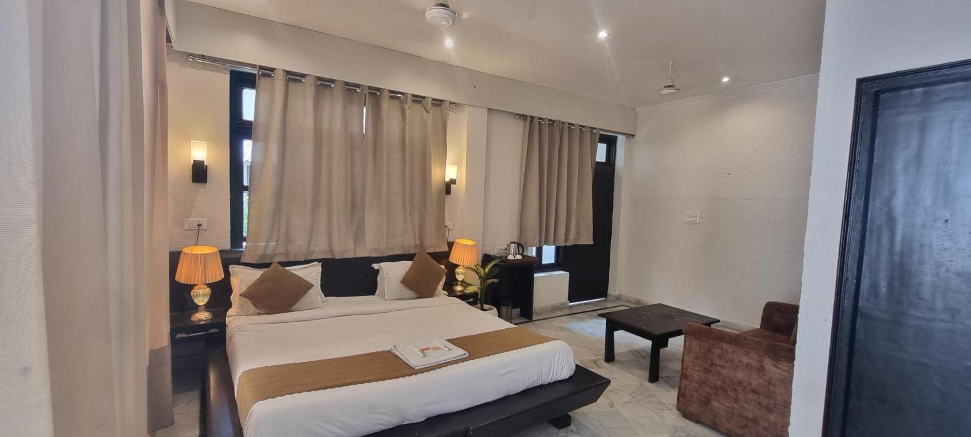 Around Stays-Prana Wellness Resort Ришикеш Экстерьер фото